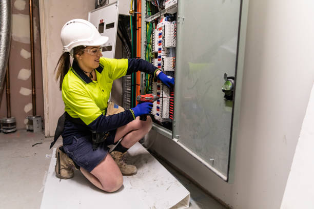 Best Electrical Contractors for Businesses  in Parkville, MO